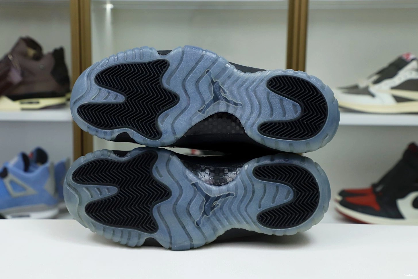 AND GOWN' 11 AIR 'CAP RETRO JORDAN 0113